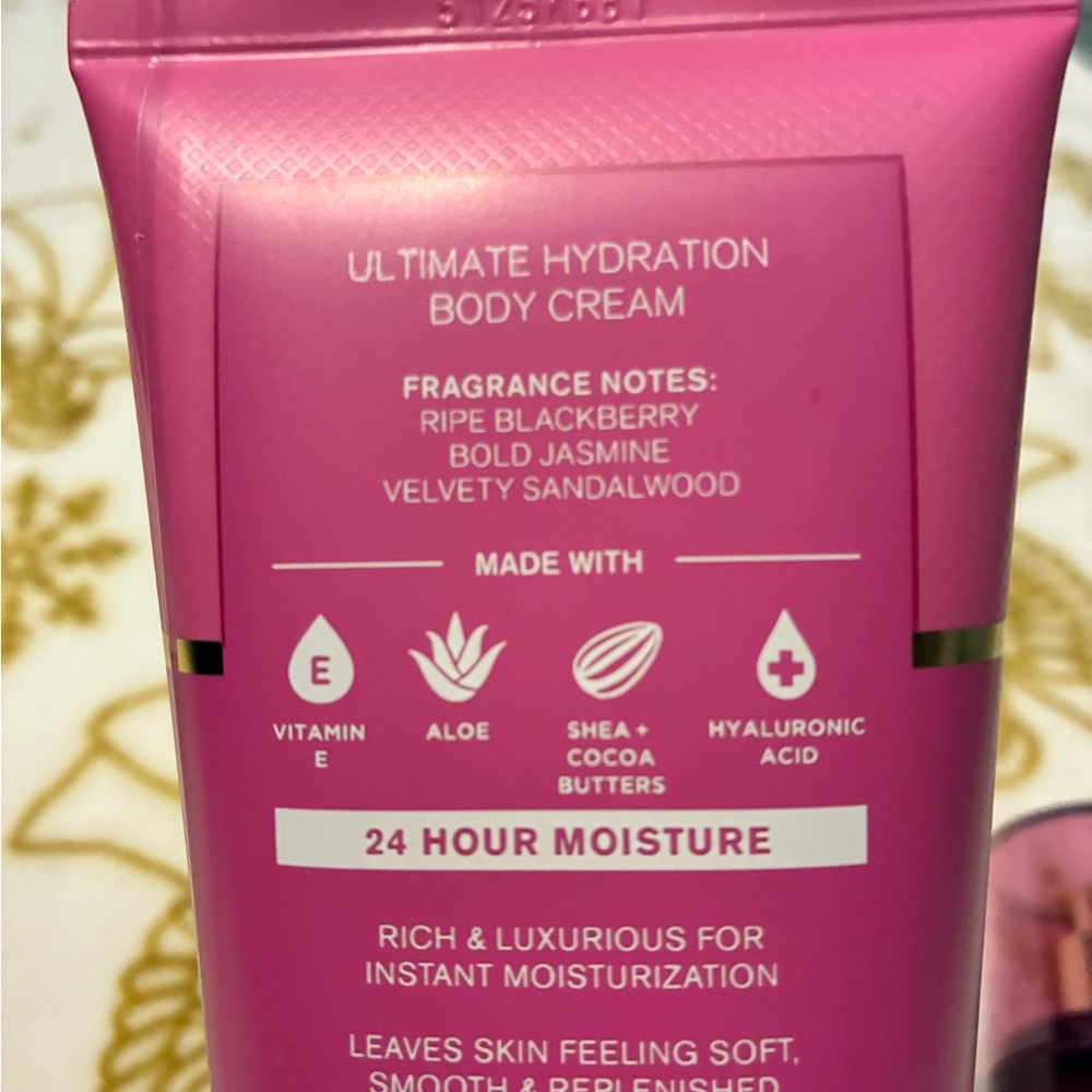 🆕 All Eyes On Her 3 Pc Set Body Cream, Fragrance + Body Wash 🩷 - Picture 2 of 4